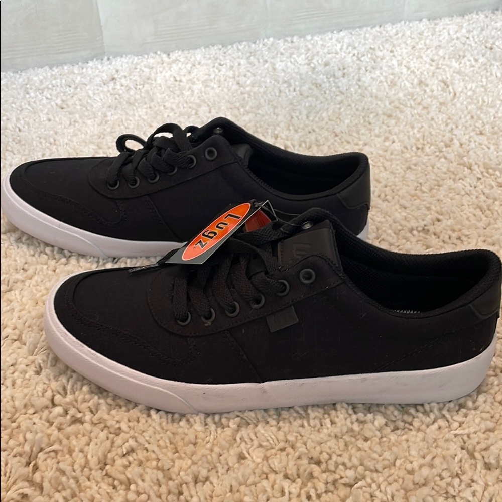 Lugz Black and White Sneakers with Canvas Upper Meet the Vine Lace Up men’s 7